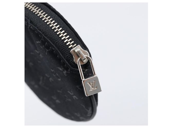 LOUIS VUITTON Monogram Satin Comte de Fe Porte Monnaie Ron M92272 Auth SW2689 Preto Monograma - vista 8