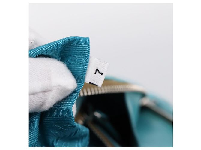 PRADA Tote Bag aus Leder hellblau silber Auth 199466V - Ansicht 11