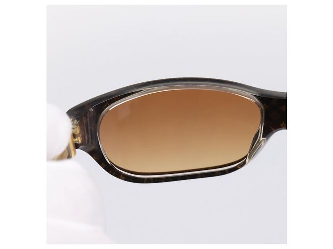 LOUIS VUITTON Sunglasses plastic Brown Z0022E LV Auth bs37036 - view 10