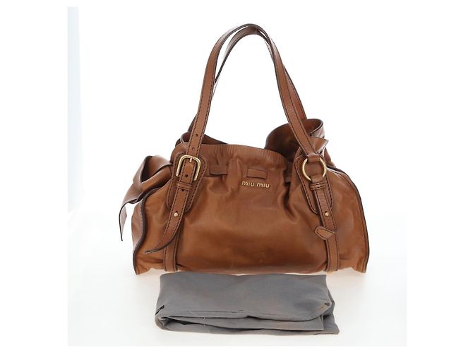 Borsa a tracolla Miu Miu con fiocco laterale in pelle marrone e tono oro Auth am12465V - vista 12