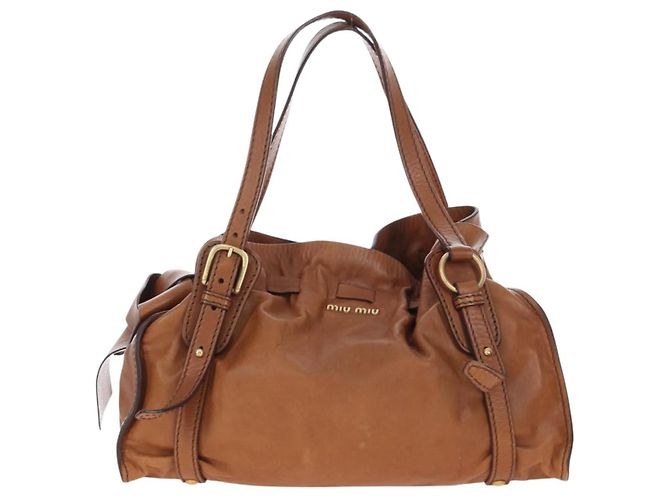 Borsa a tracolla Miu Miu con fiocco laterale in pelle marrone e tono oro Auth am12465V - vista 13