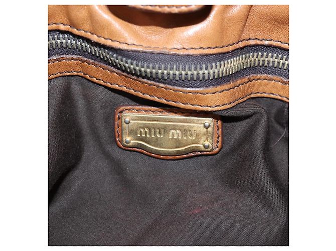 Borsa a tracolla Miu Miu con fiocco laterale in pelle marrone e tono oro Auth am12465V - vista 19
