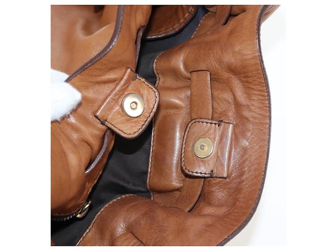 Borsa a tracolla Miu Miu con fiocco laterale in pelle marrone e tono oro Auth am12465V - vista 24