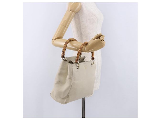 Borsa a mano GUCCI Bamboo in pelle Bianco Oro 336032 Auth hk4056 D'oro - vista 26