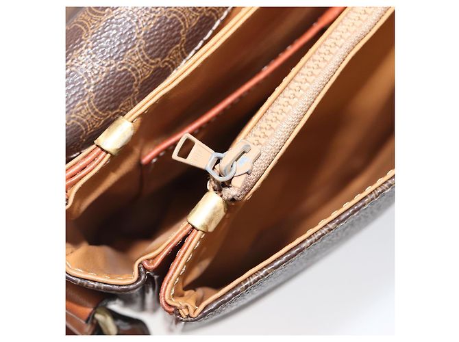Céline Borsa a tracolla CELINE Macadam PVC Pelle Marrone Tono Oro Auth BA15489 - vista 25
