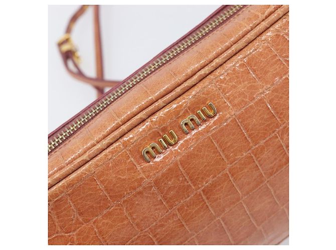 Borsa a tracolla Miu Miu in pelle goffrata marrone oro Auth 199420A D'oro - vista 18