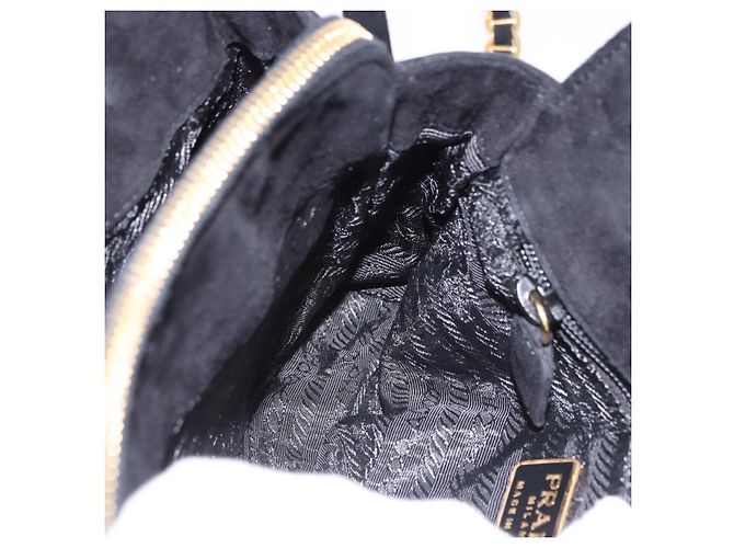 Borsa a tracolla con catena PRADA in camoscio nero e oro Auth yk20760V D'oro - vista 20