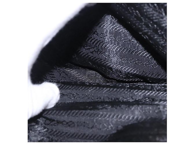 Borsa a tracolla con catena PRADA in camoscio nero e oro Auth yk20760V D'oro - vista 25