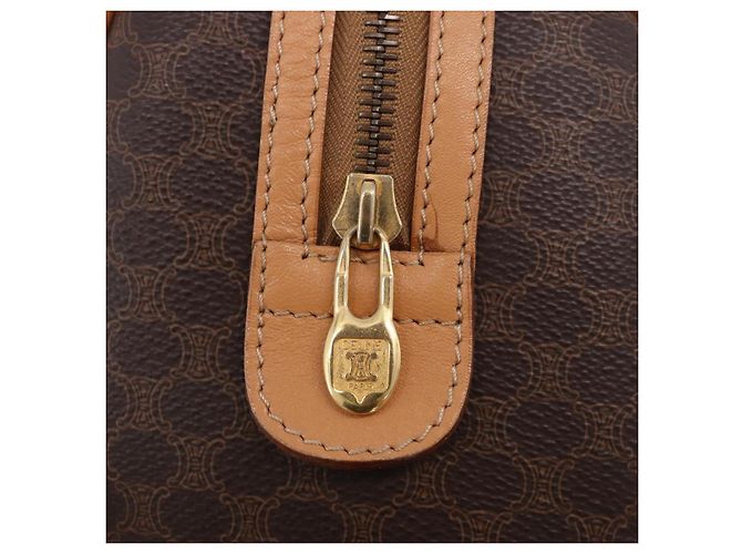 Edge Céline Borsa a mano CELINE Macadam Canvas PVC Leather 2way Brown Gold Auth 199479V Marrone D'oro - vista 19