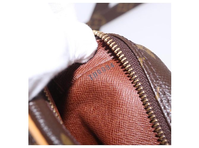 LOUIS VUITTON Bolsa de Ombro Monogram Amazon M45236 LV Auth 202253V Monograma - vista 11