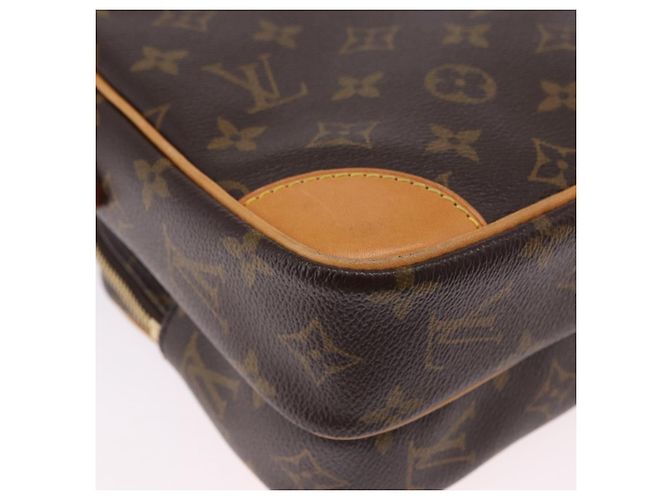 LOUIS VUITTON Bolsa de Ombro Monogram Amazon M45236 LV Auth 202253V Monograma - vista 16