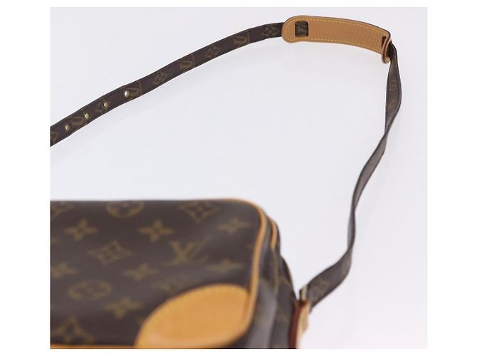 LOUIS VUITTON Bolsa de Ombro Monogram Amazon M45236 LV Auth 202253V Monograma - vista 8