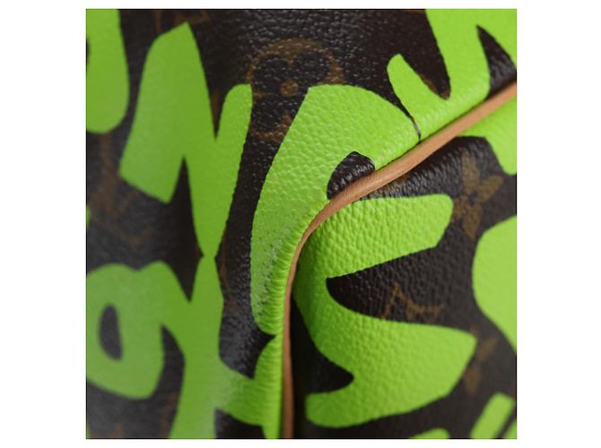 LOUIS VUITTON Graffiti Keepall 50 Boston Bag Vert M93700 LV Auth yk20877SM Verde chiaro Monogramma - vista 14