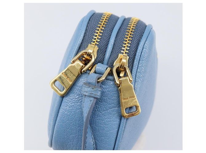 Pouch a mano Miu Miu in pelle azzurro e oro Auth 199107V D'oro Blu chiaro - vista 10