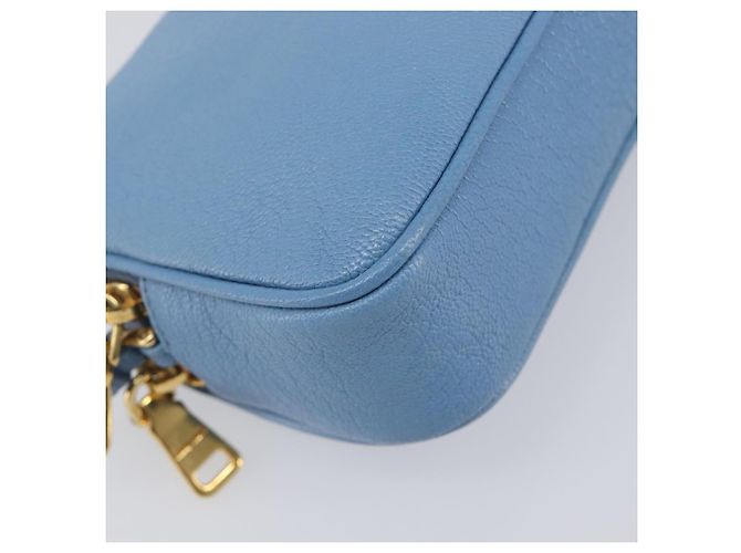 Pouch a mano Miu Miu in pelle azzurro e oro Auth 199107V D'oro Blu chiaro - vista 15