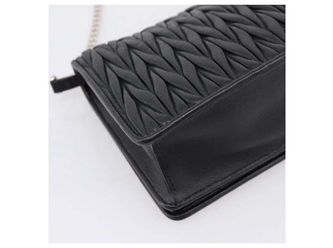 Borsa a tracolla Miu Miu Matelassé con catena in pelle nera argento Auth 202224A Nero - vista 16