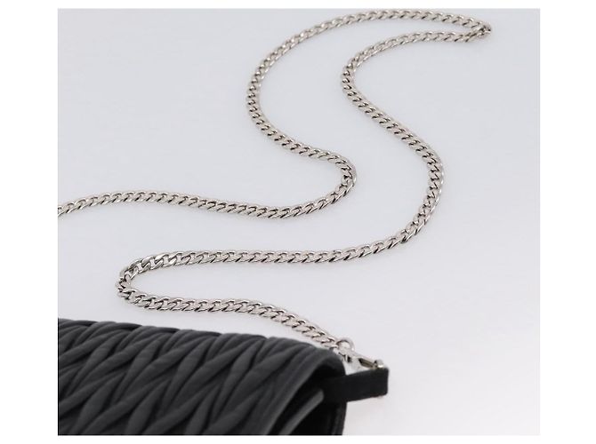 Borsa a tracolla Miu Miu Matelassé con catena in pelle nera argento Auth 202224A Nero - vista 8