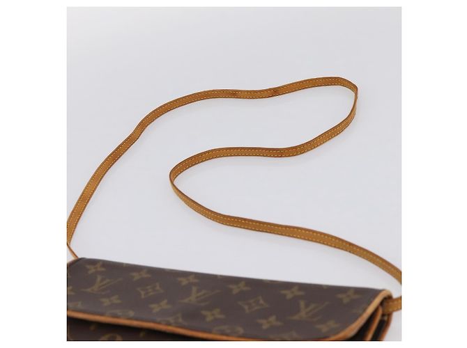 LOUIS VUITTON Monogram Pochette Twin GM Shoulder Bag M51852 LV Auth 202254 Monogramma - vista 8