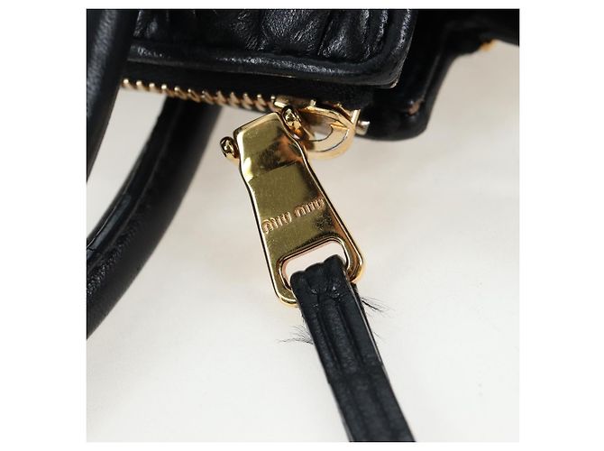 Borsa a mano Miu Miu Matelassé in pelle 2way Nero Oro Auth am12563V D'oro - vista 10