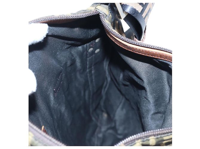 Borsa a tracolla FENDI Zucca Canvas Marrone Nero Auth 199194V - vista 29
