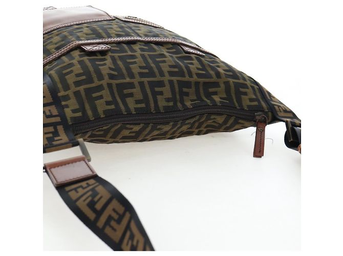 Borsa a tracolla FENDI Zucca Canvas Marrone Nero Auth 199194V - vista 6