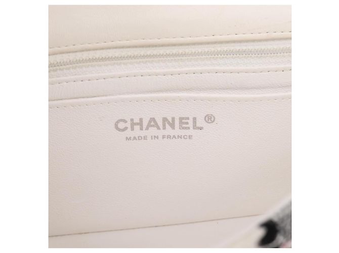 Borsa a tracolla CHANEL Mini Matelasse 20 in tweed Bianco Argento CC Auth 202073SM - vista 19