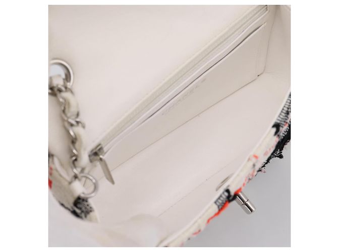 Borsa a tracolla CHANEL Mini Matelasse 20 in tweed Bianco Argento CC Auth 202073SM - vista 9
