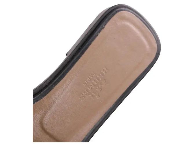Sandali Oran Hermès in pelle nera Nero - vista 4