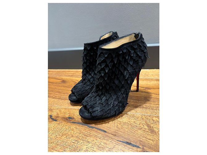 Christian Louboutin Botines peep-toe ante negro - vista 2