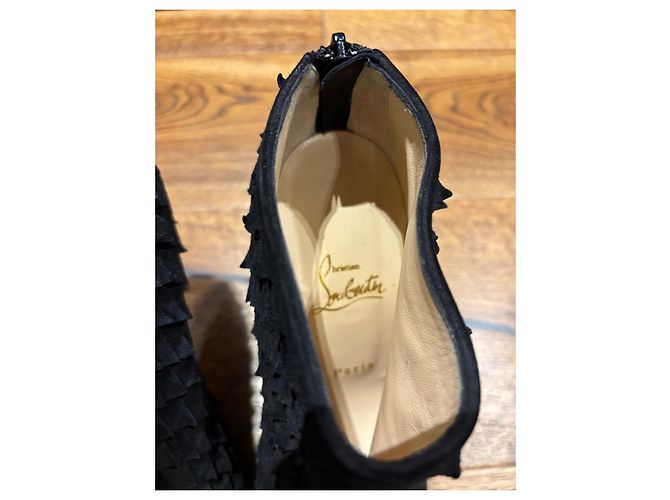 Christian Louboutin Botines peep-toe ante negro - vista 4