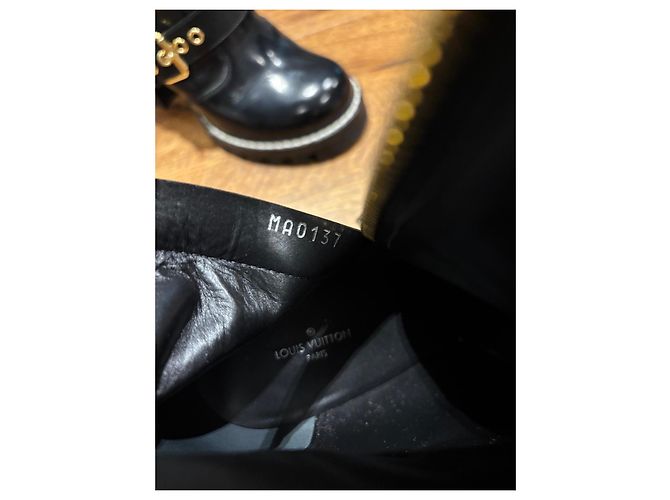 Botines Louis Vuitton Star Trail Black de charol Negro - vista 4