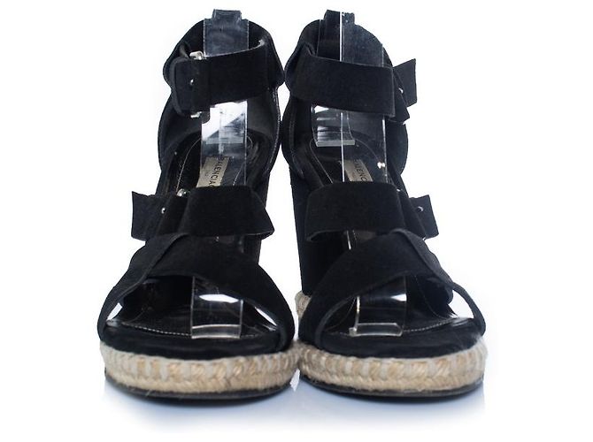 Balenciaga, sandalo wedge in camoscio nero - vista 5