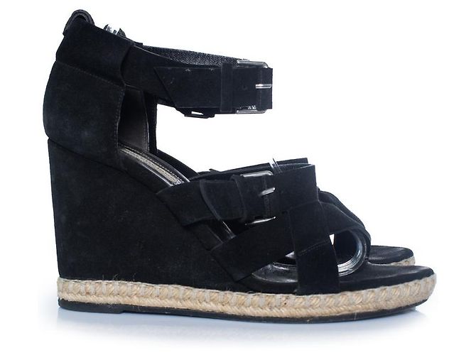 Balenciaga, sandalo wedge in camoscio nero - vista 6