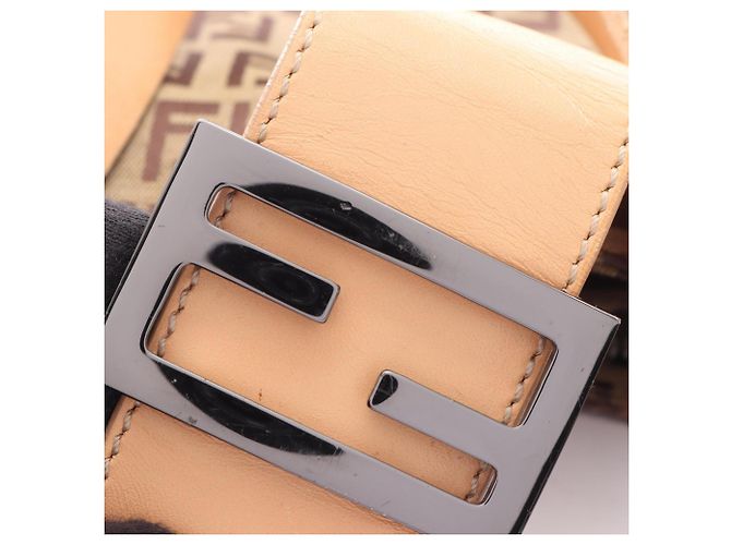 Borsa a tracolla Fendi Zucchino Marrone Beige - vista 9