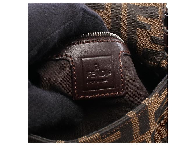 Borsa a tracolla Fendi Mamma Bucket Zucca Marrone Nero - vista 4
