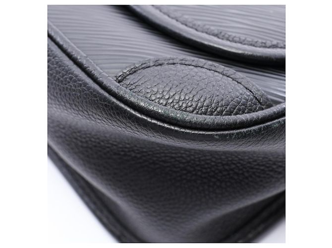 Borsa a tracolla Louis Vuitton Bussy NM Nero - vista 7