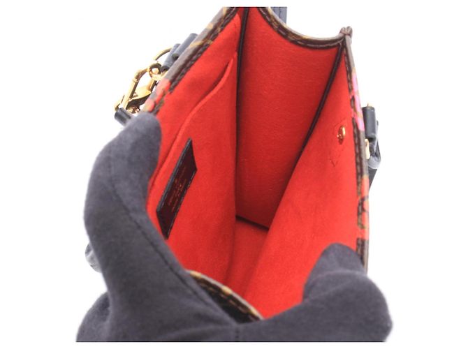 Bolso Louis Vuitton Petite Sac Plat Monogram Castaño Negro Multicolor - vista 3
