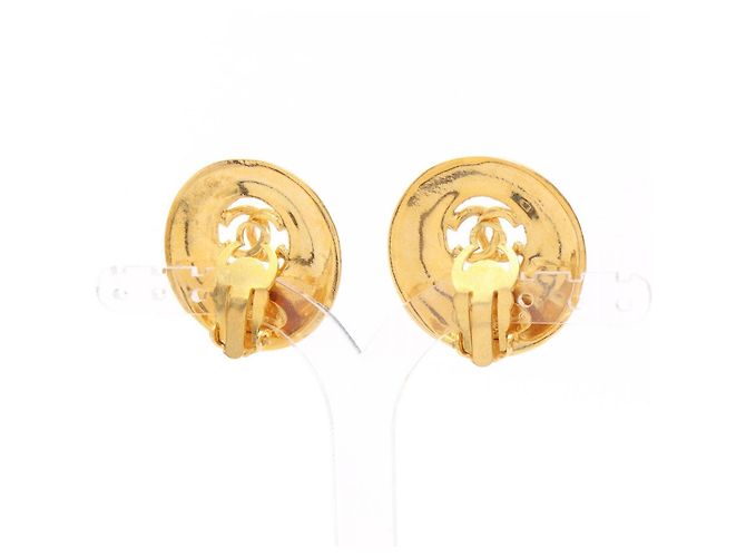 Orecchini a clip Chanel Coco Mark placcati in oro D'oro - vista 2