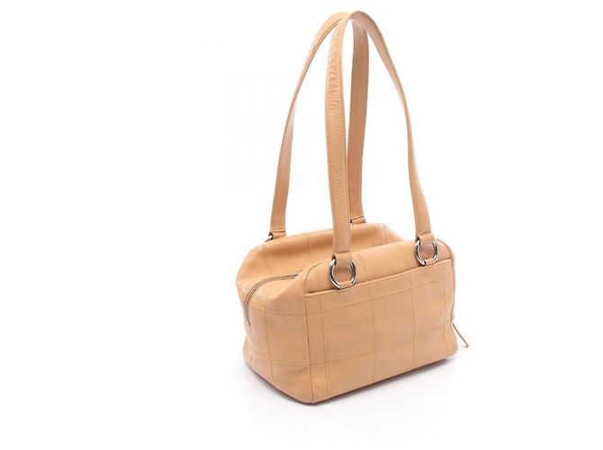 Borsa a tracolla Chanel Chocolate Bar in Beige - vista 2