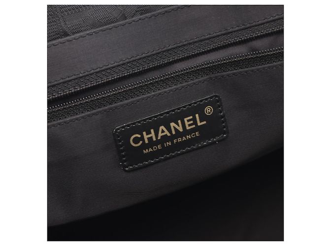 Borsa Tote Chanel New Travel Line MM Nero - vista 4