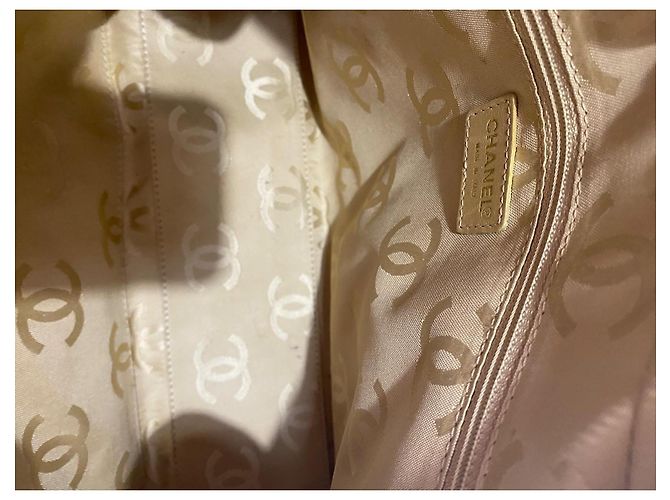 Chanel Borsa Boston in pelle matelassé beige - vista 4