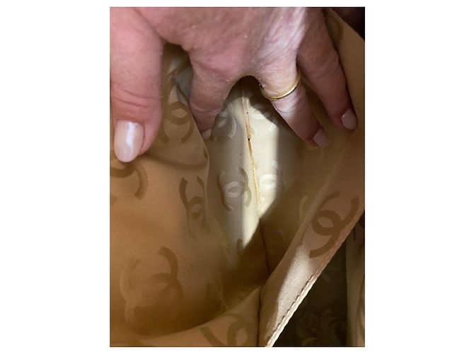 Chanel Borsa Boston in pelle matelassé beige - vista 5