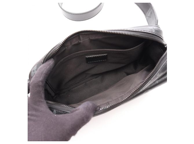 Borsa a tracolla Louis Vuitton Steamer Messenger Monogram Eclipse Nero - vista 3