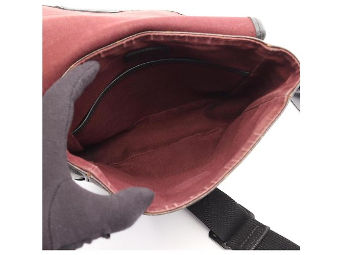 Borsa a tracolla Louis Vuitton Bass PM Monogram Macassar Marrone Nero - vista 3