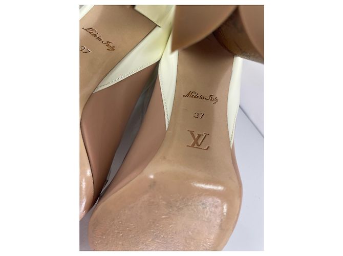 Louis Vuitton Colorblock Lackleder Pumps Weiß Beige - Ansicht 13