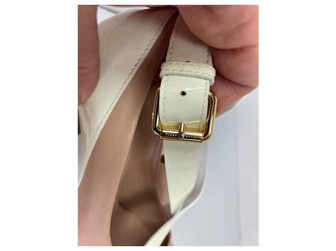Louis Vuitton Colorblock Lackleder Pumps Weiß Beige - Ansicht 17