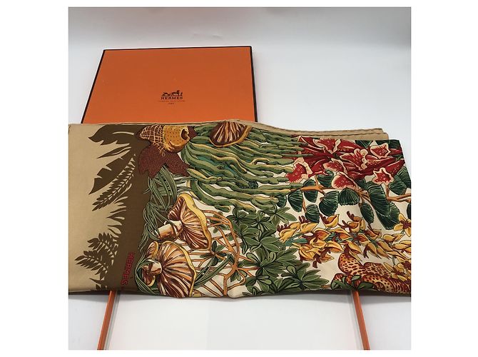 Hermès Hermes Carré 90 Silk multicolor 90 x 90 Mehrfarben - Ansicht 7