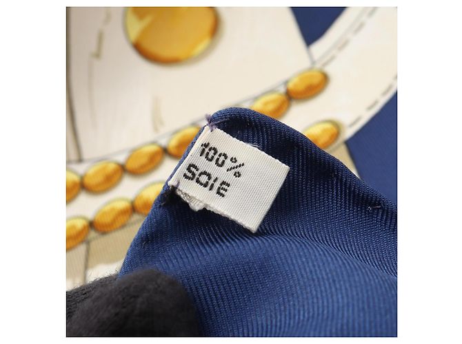 Hermès Foulard Hermes Carre 90 Aux Champs Bianco Giallo Blu navy - vista 3