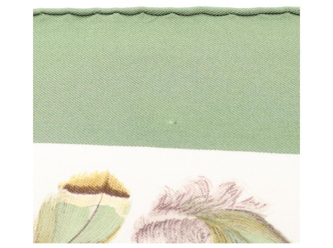 Silk In Hermès Foulard Hermes Carre 90 Plumes Verde Crudo - vista 4