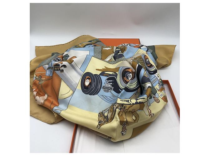 Hermès Hermes Carré 90 Silk multicolor 90 x 90 Mehrfarben - Ansicht 5
